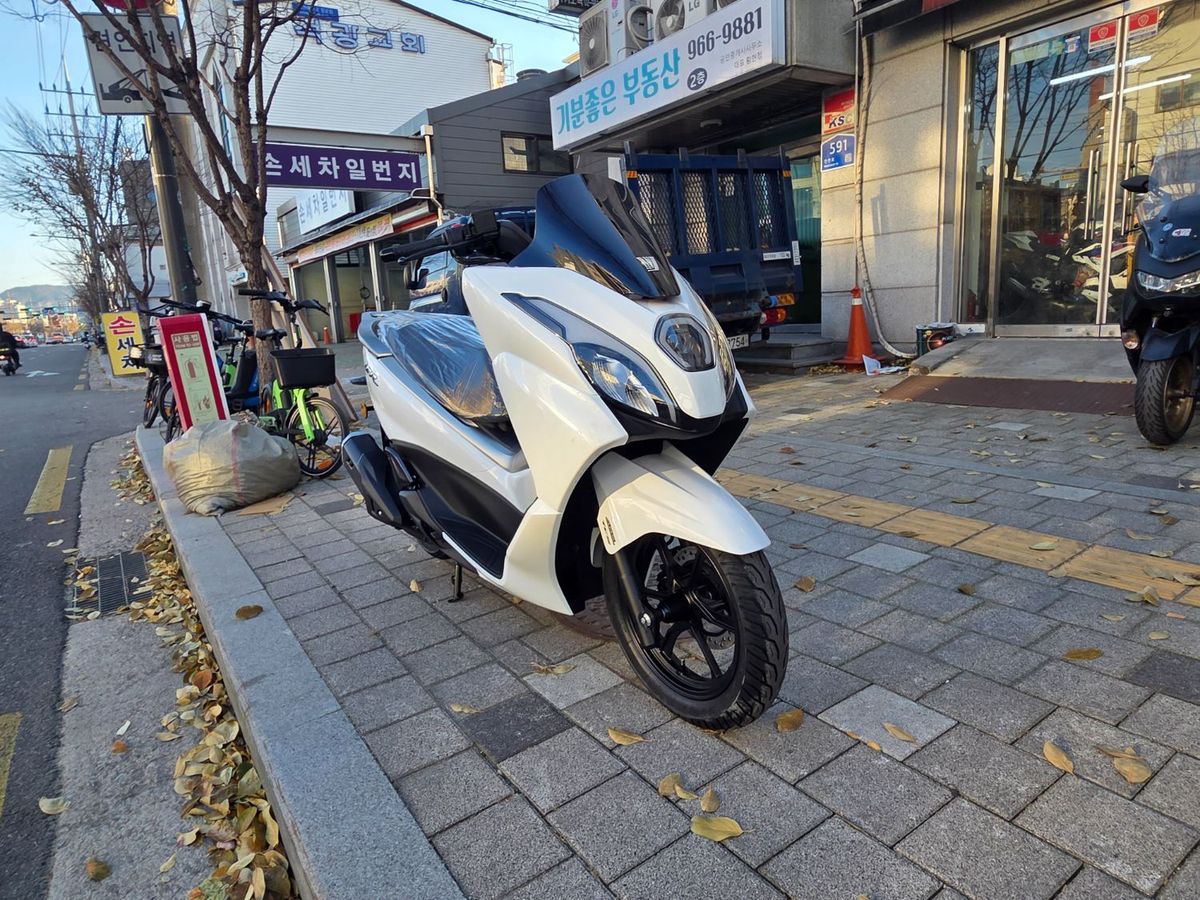 하우주 UFR 125 6