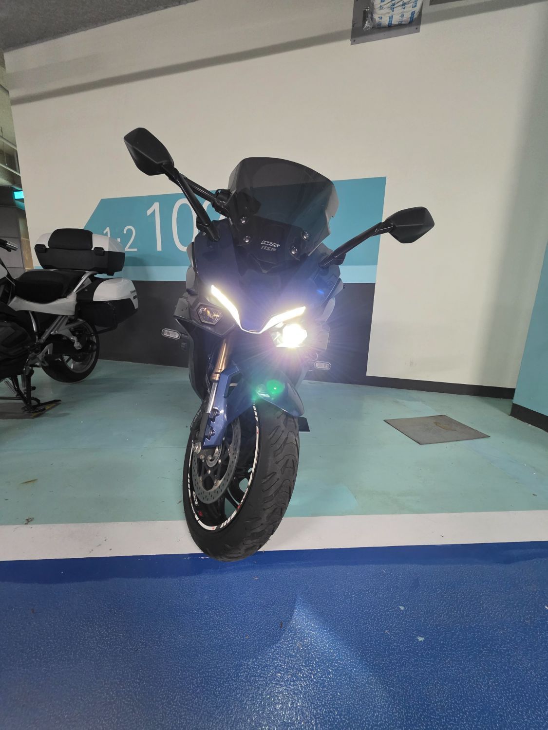 스즈키 GSX S 1000 GT main
