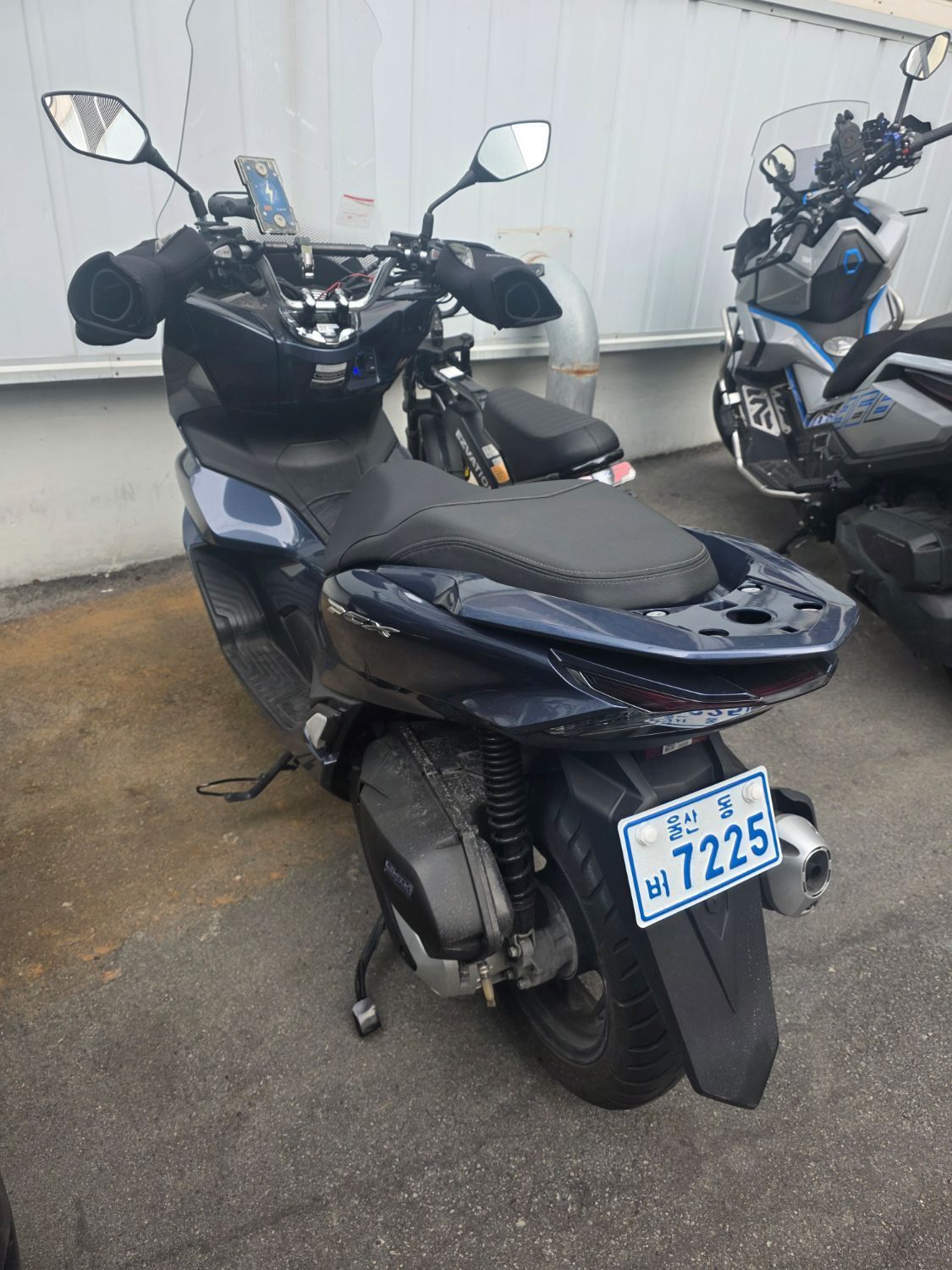 혼다 PCX 125 thumb 2