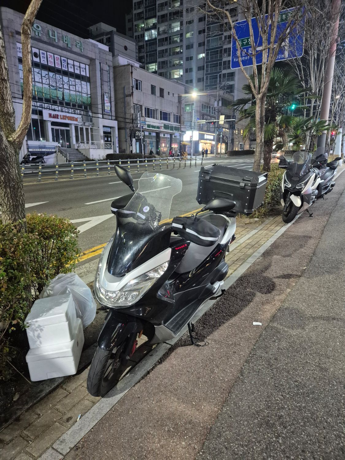 혼다 PCX 125 thumb 2