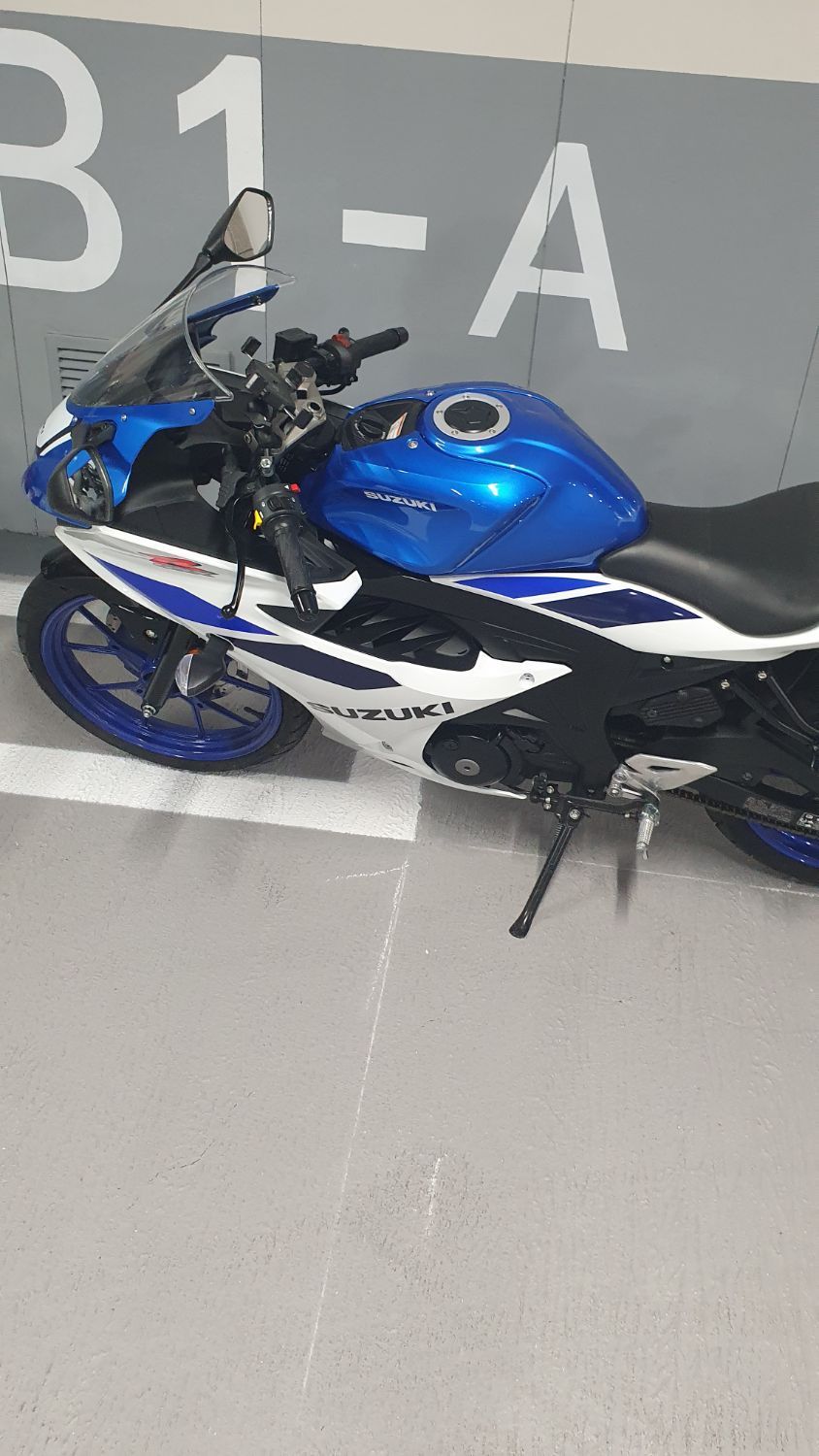 스즈키 GSX S 125 5