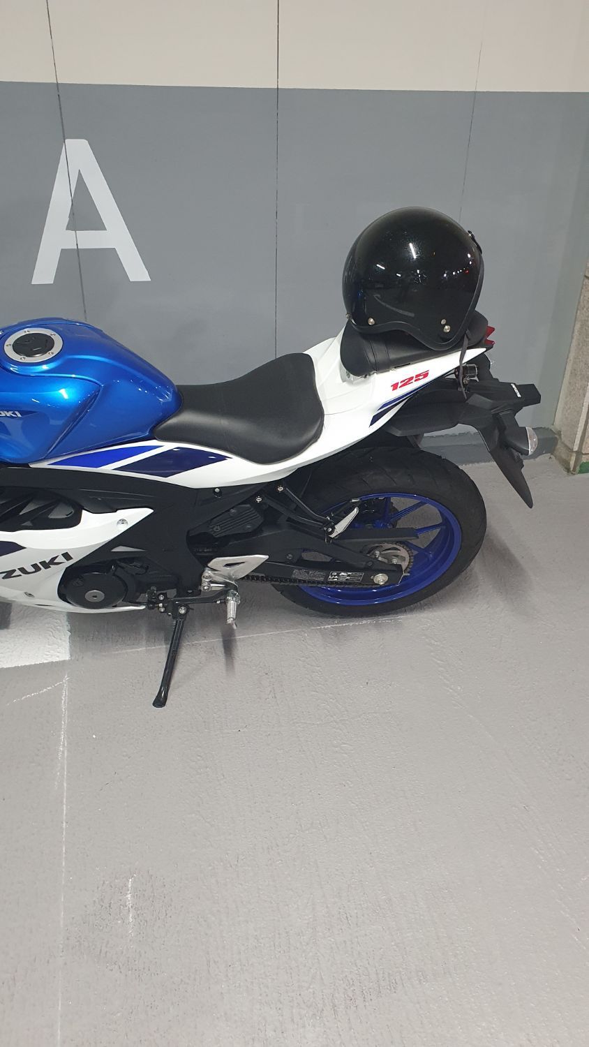 스즈키 GSX S 125 6