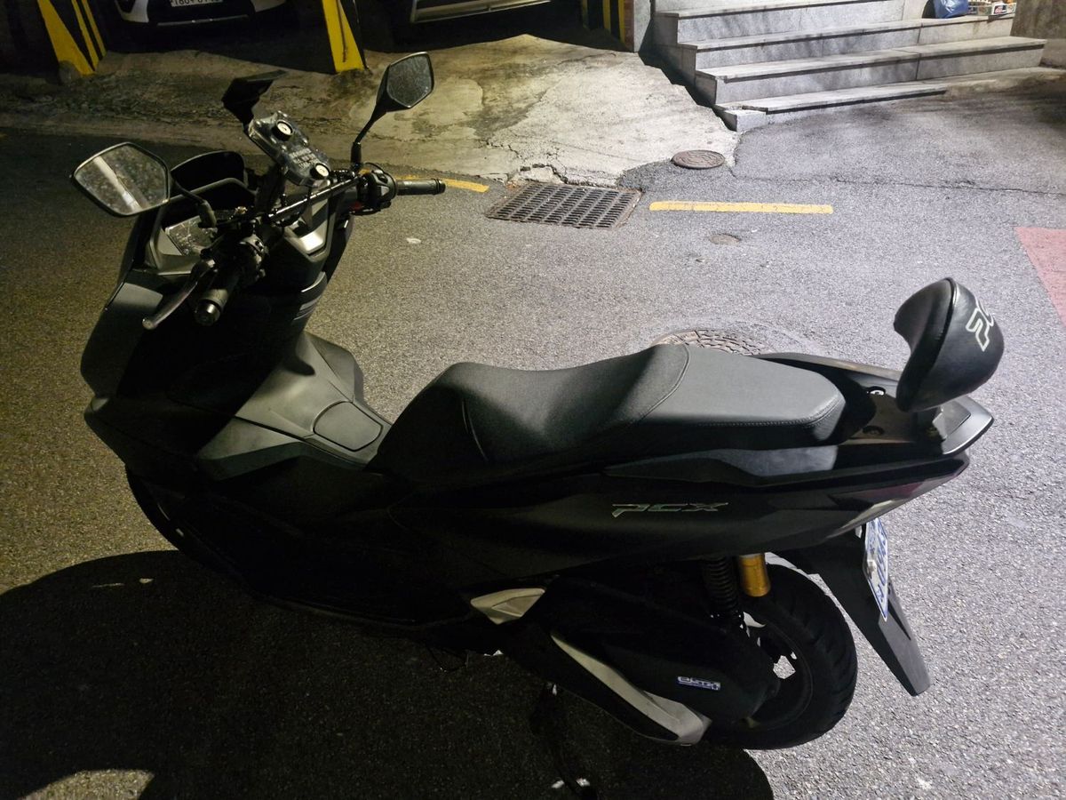 혼다 PCX 125 thumb 2