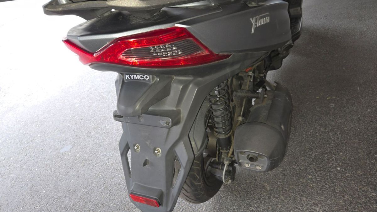 킴코 X 타운 125 i 8