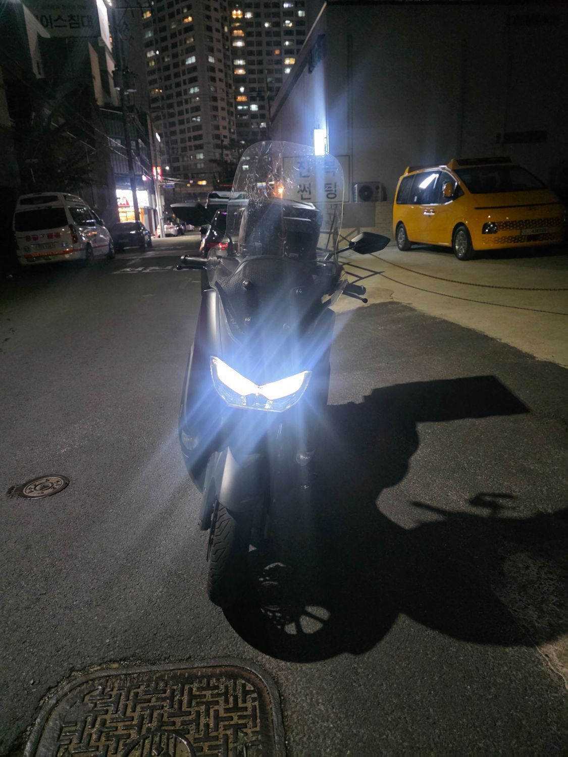 야마하 NMAX 125 more