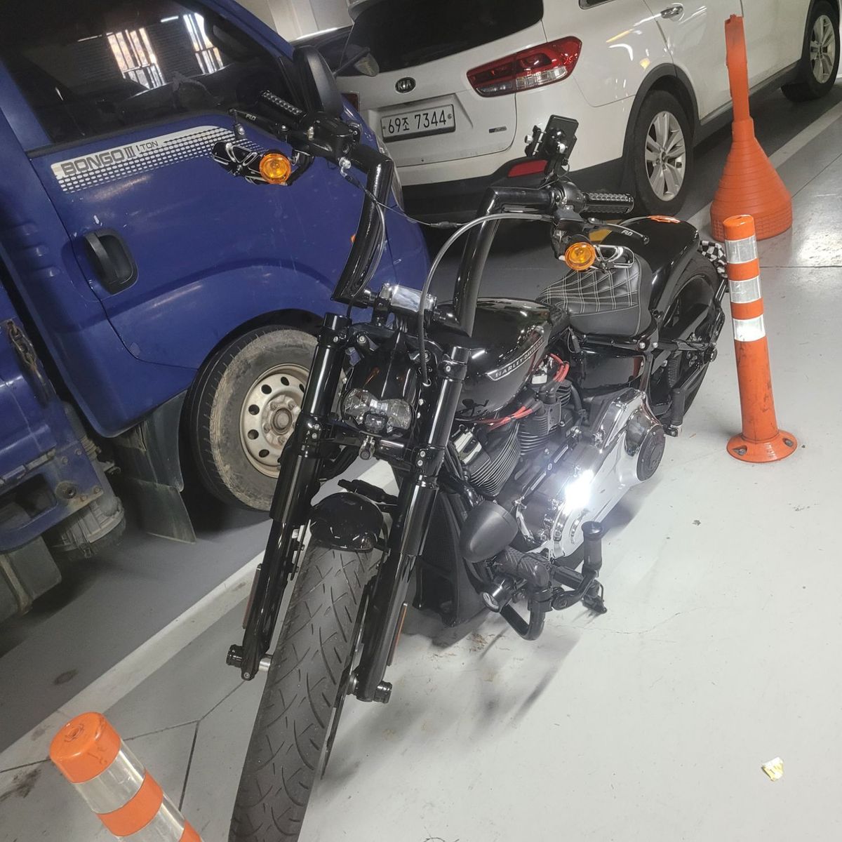할리데이비슨 브레이크아웃 114 main