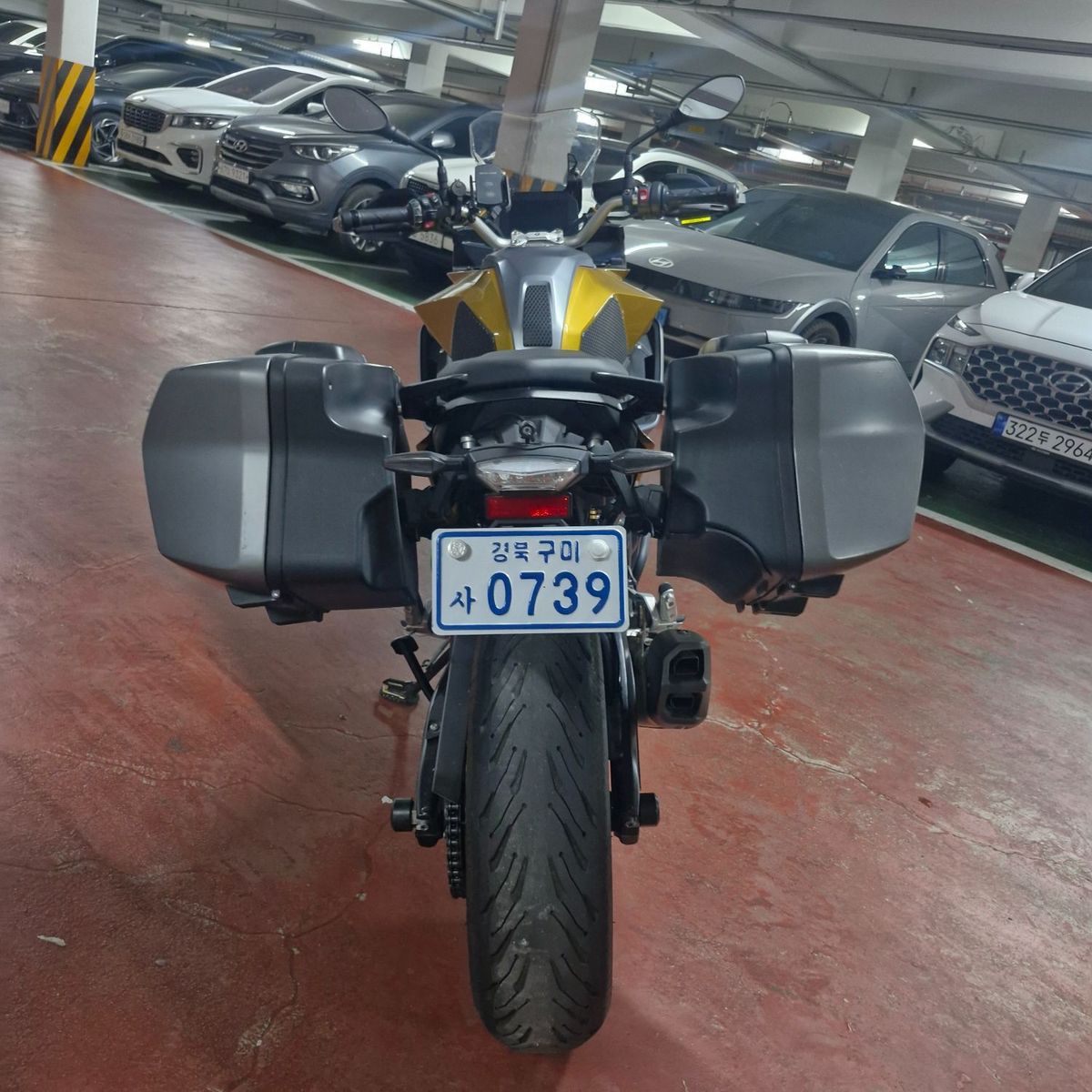 BMW F 900 XR 4