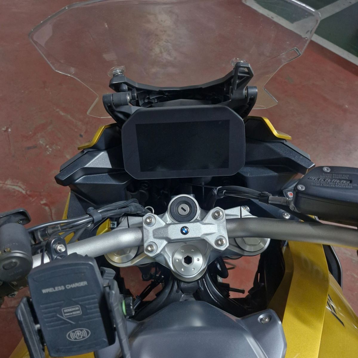 BMW F 900 XR 9