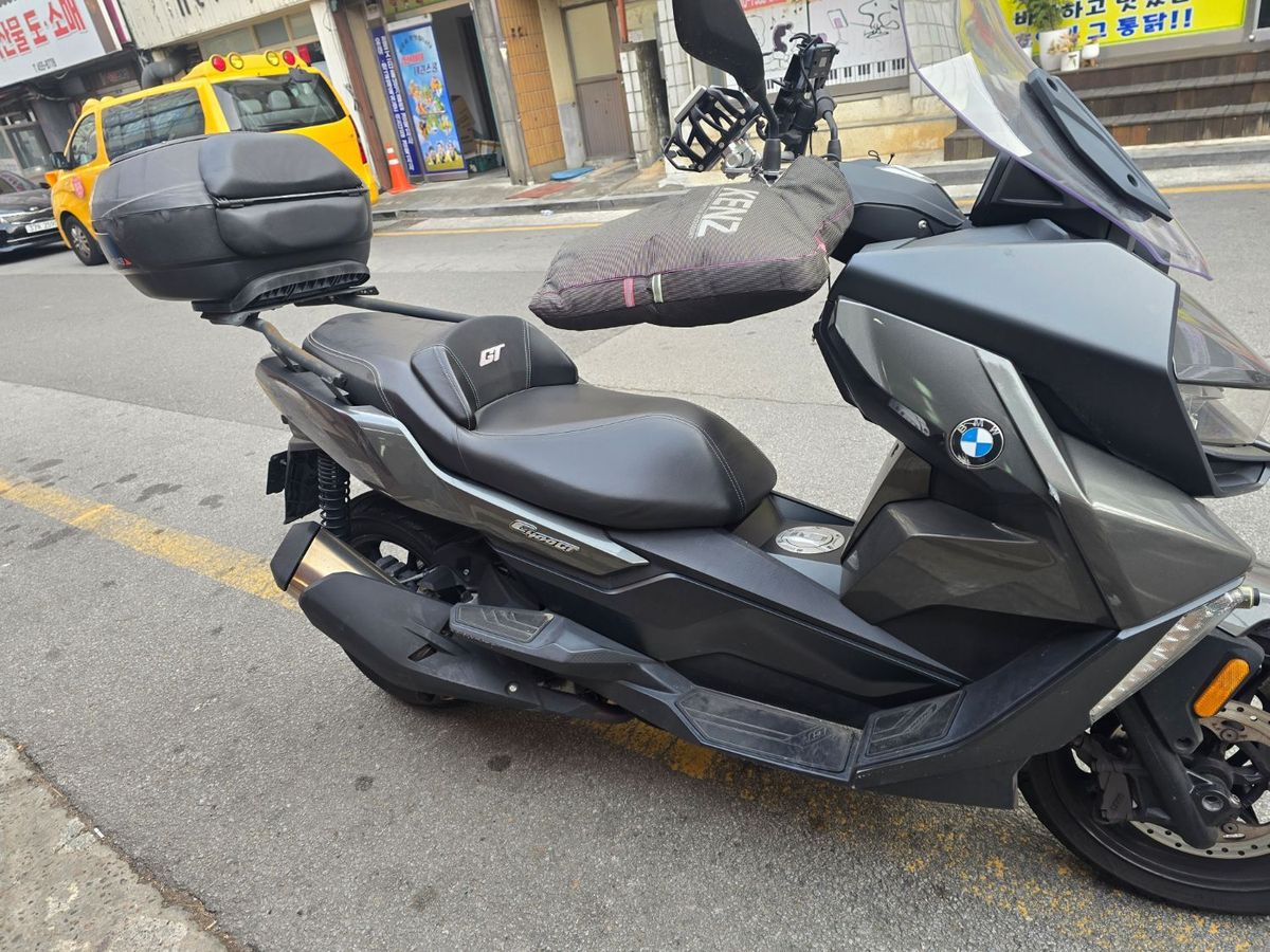 BMW C 400 GT more