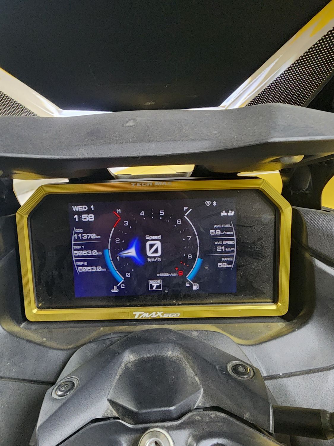 야마하 TMAX 560 main