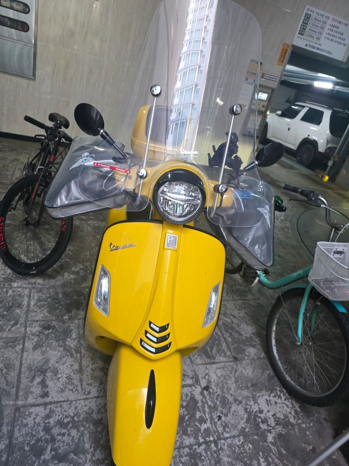 베스파 GTS 125 6