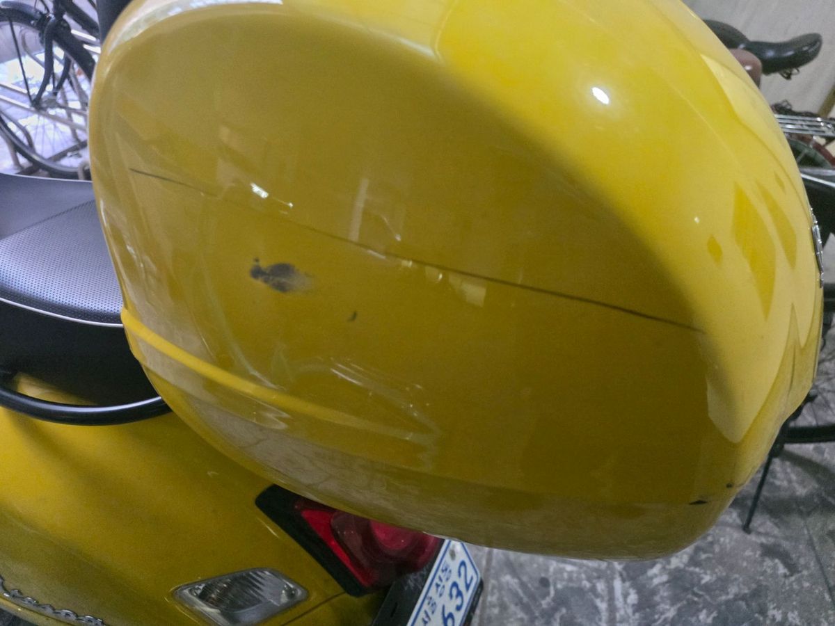 베스파 GTS 125 main