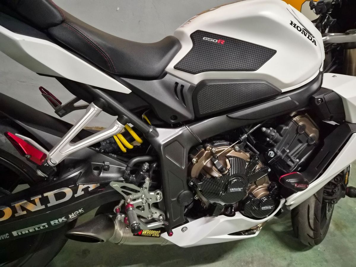 혼다 CBR 650 R MT more
