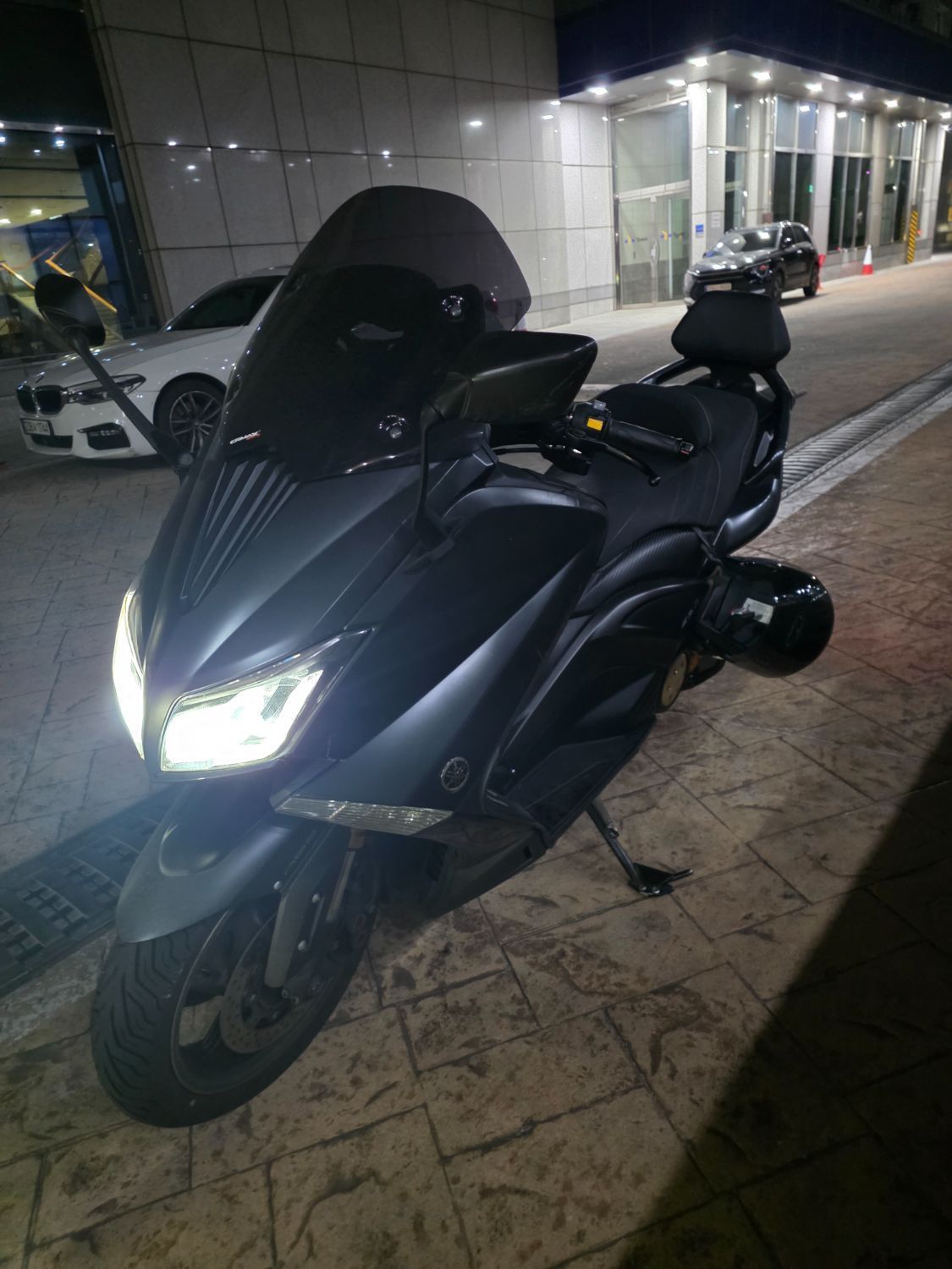 야마하 TMAX 530 5