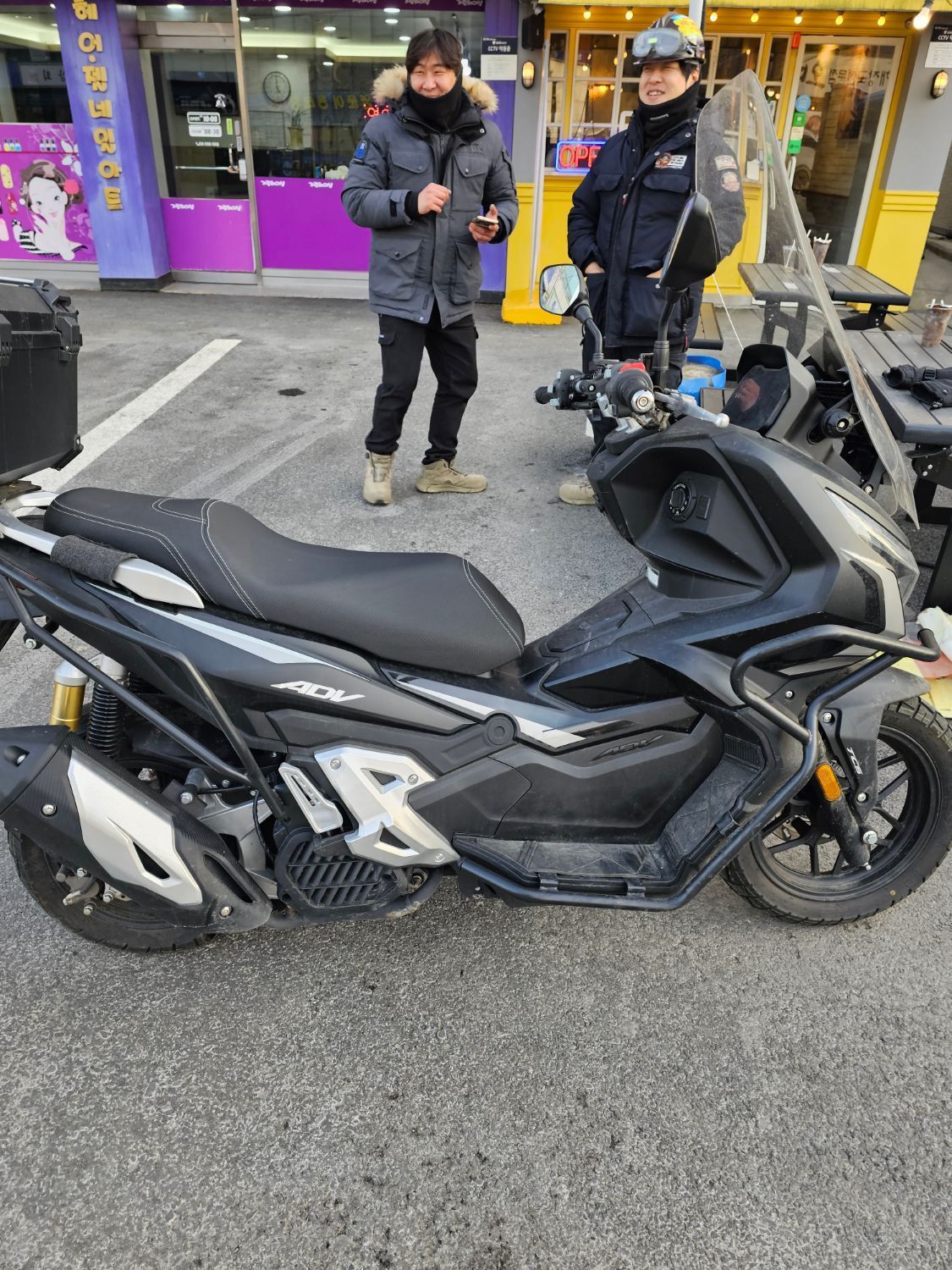 한솜모터스 ADV 125 more