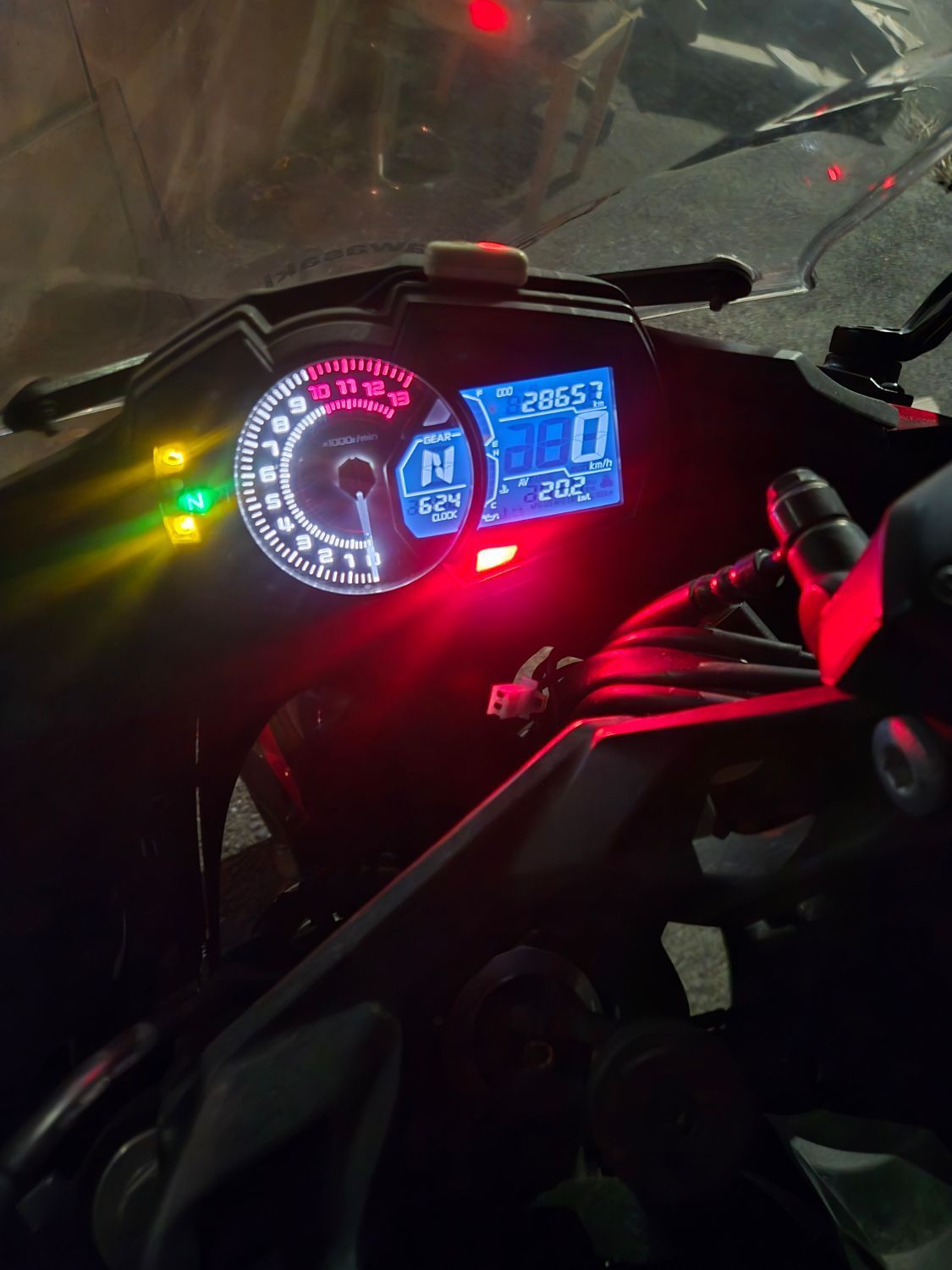 가와사키 닌자 650 R 10
