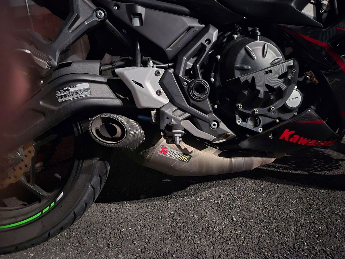 가와사키 닌자 650 R 8