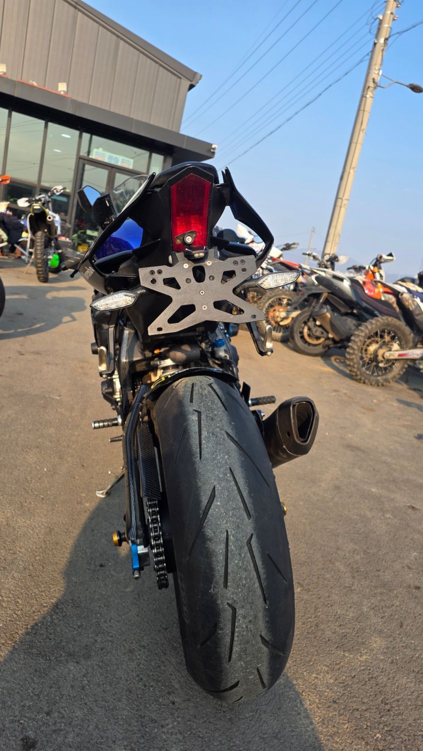 야마하 YZF R1 6