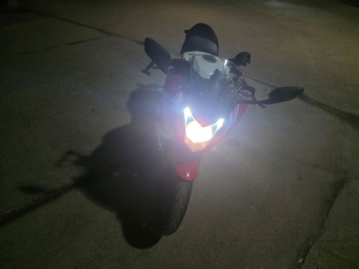 혼다 CBR 650 F 9