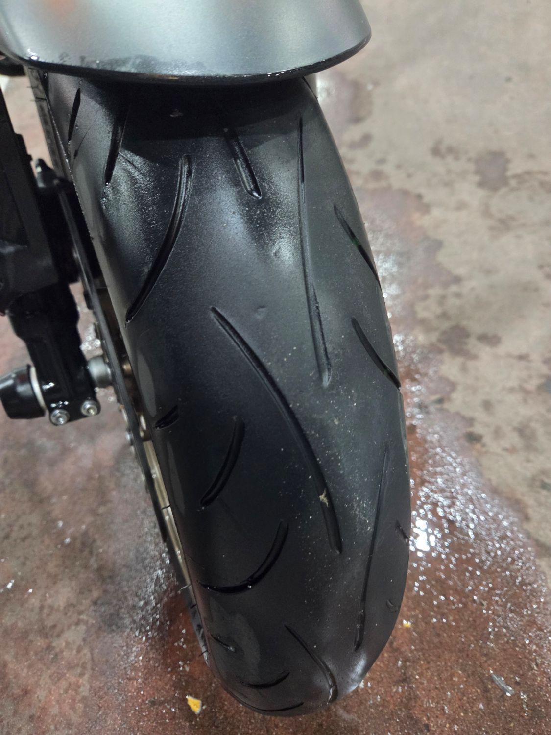 혼다 CB 650 R 9