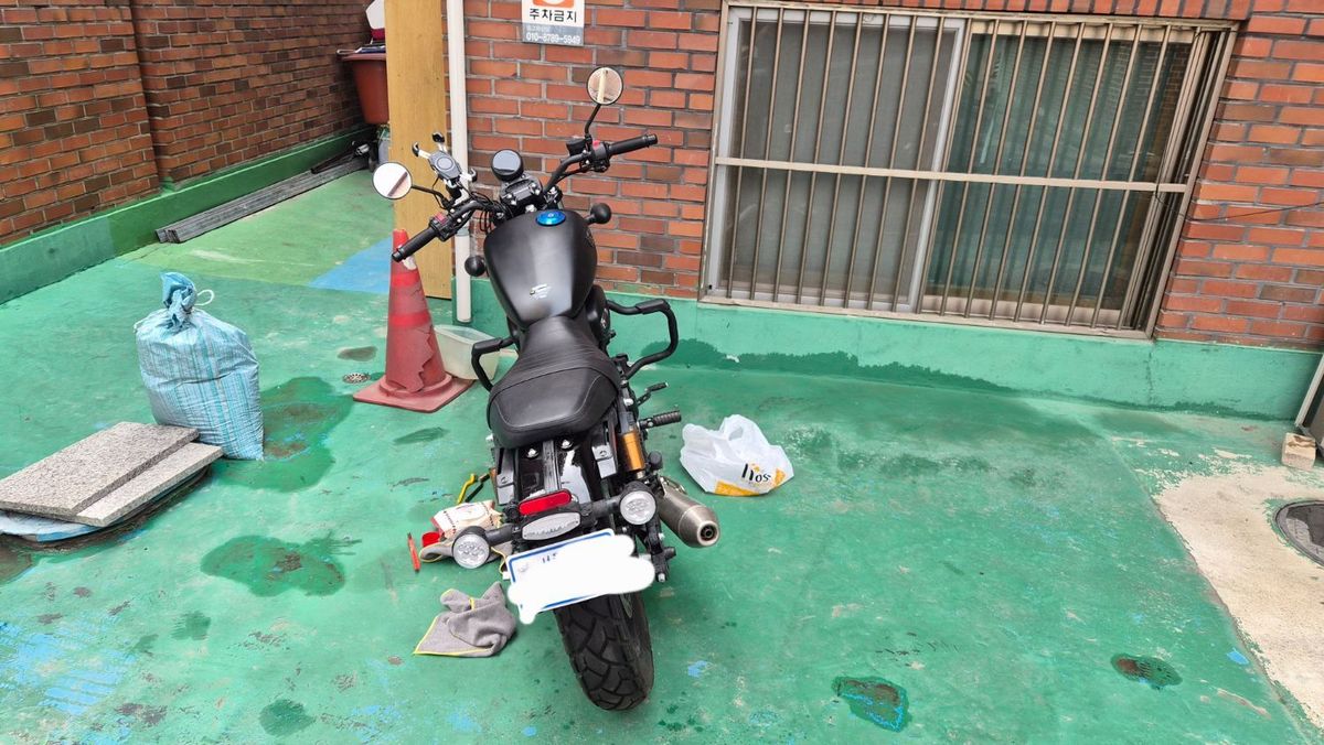 한솜모터스 베네트 125 R main