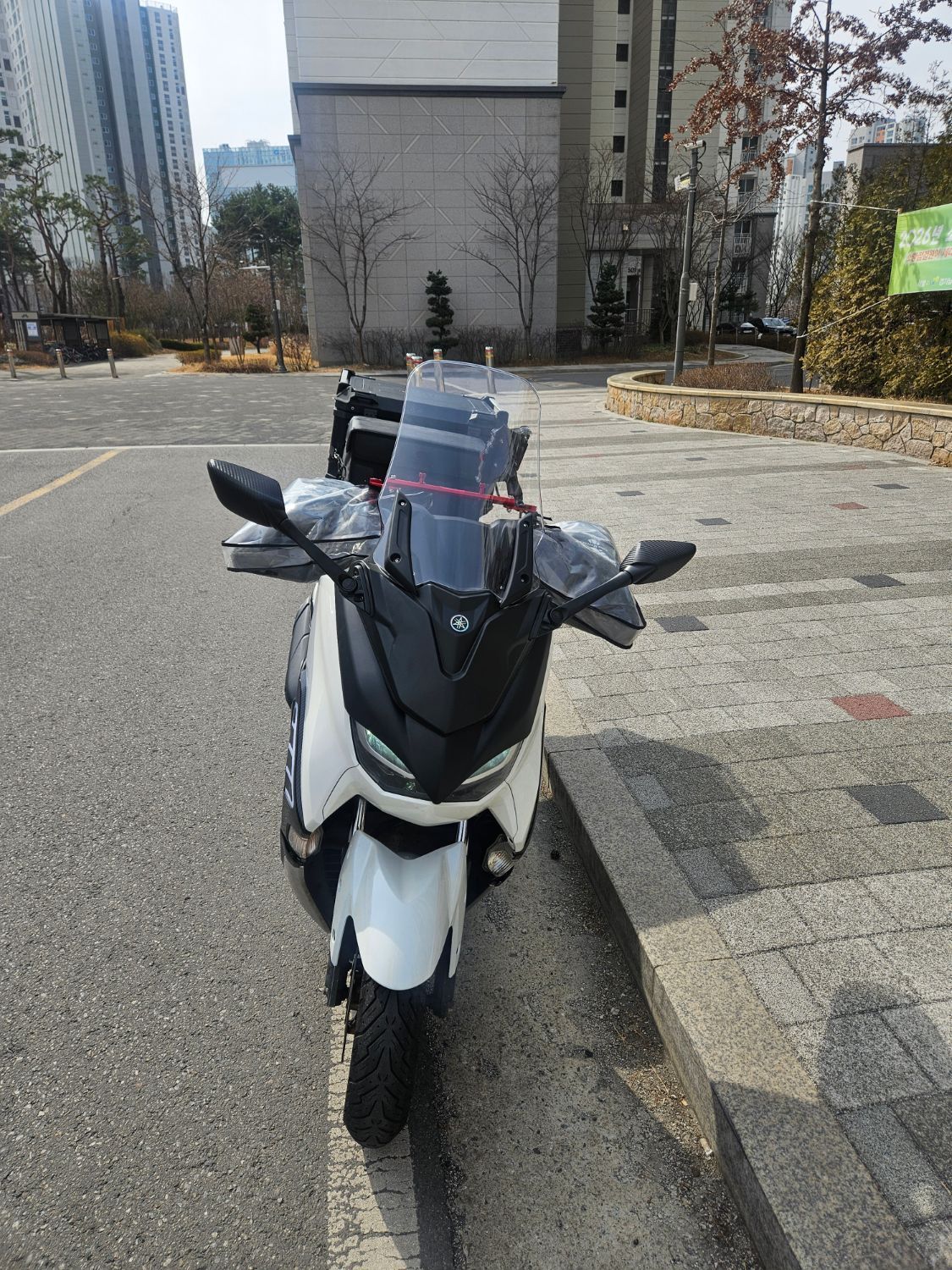 야마하 NMAX 125 main