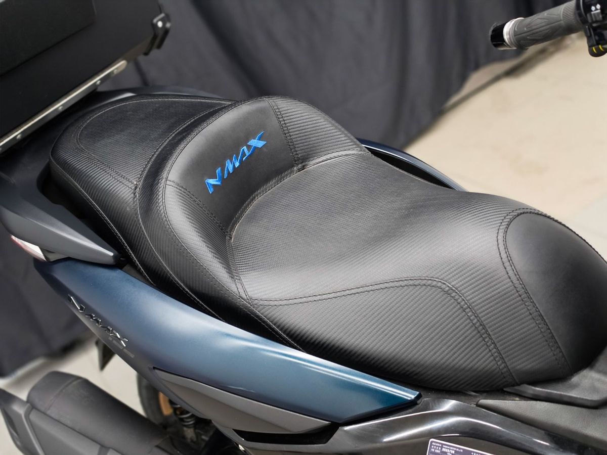 야마하 NMAX 155 10