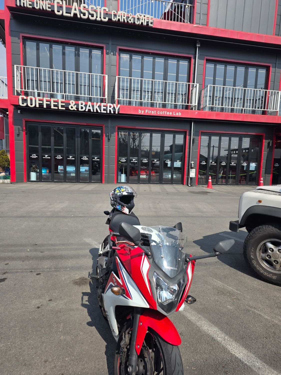 혼다 CBR 650 F main