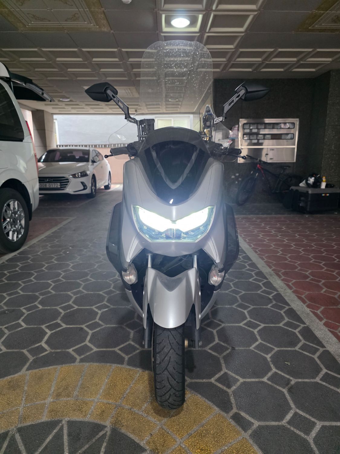 야마하 NMAX 125 main