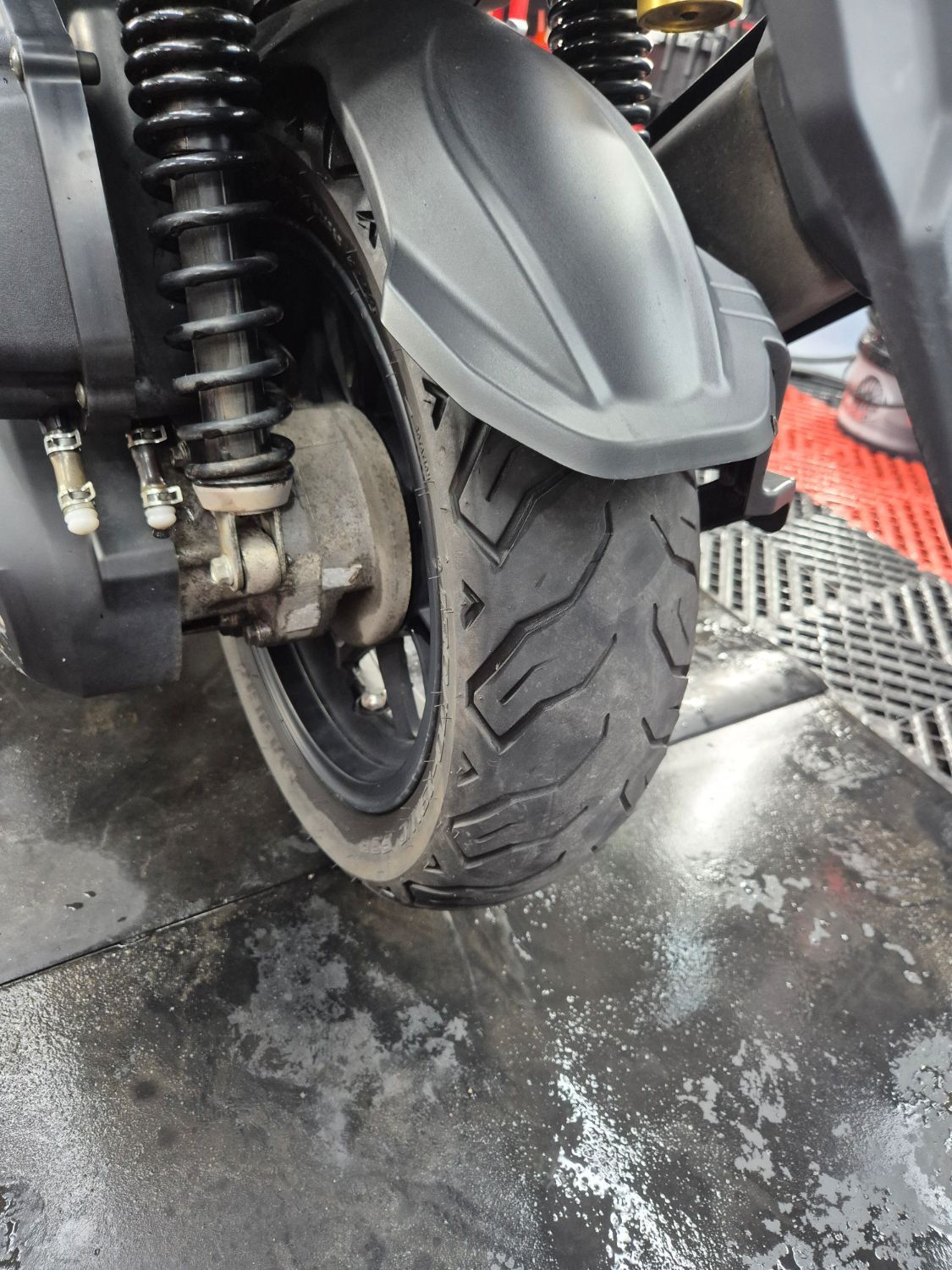 한솜모터스 ADV 125 4