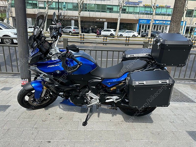 BMW F 900 XR thumb 2