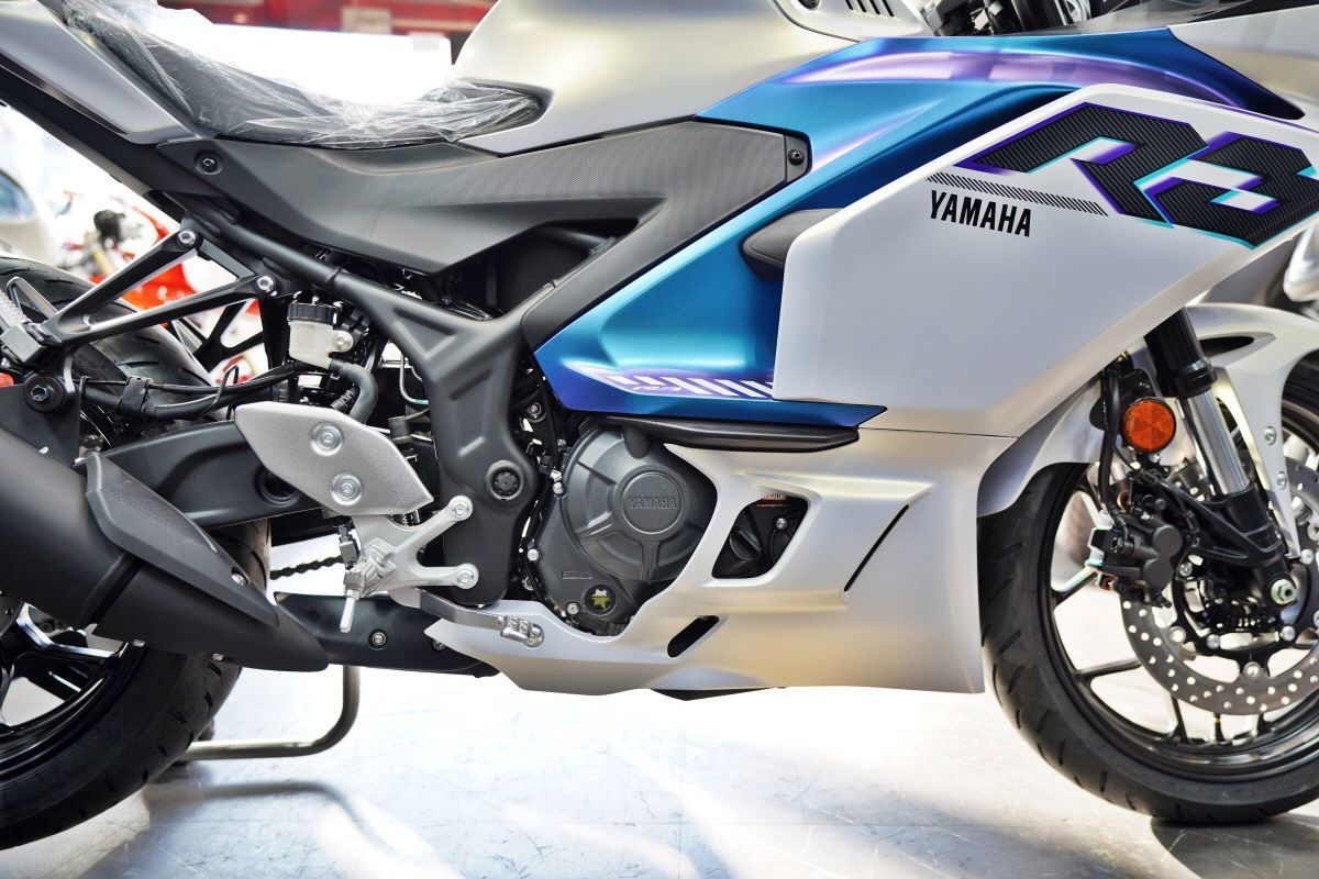 야마하 YZF R3 22