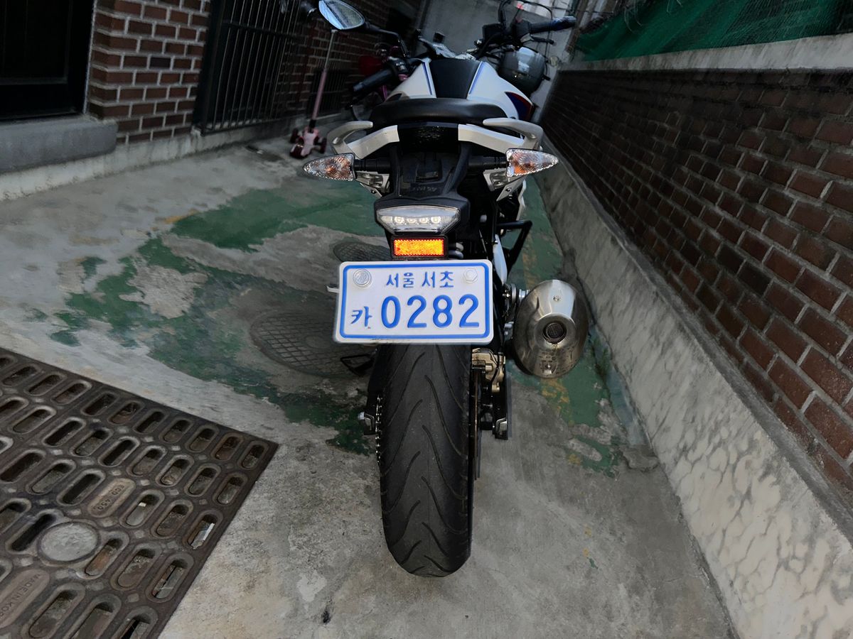 BMW G 310 R 4