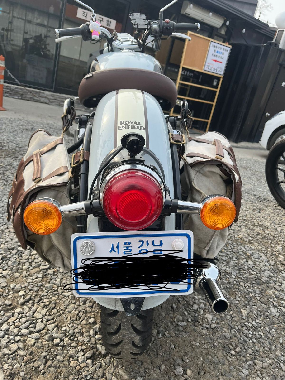 로얄엔필드 클래식 350 4
