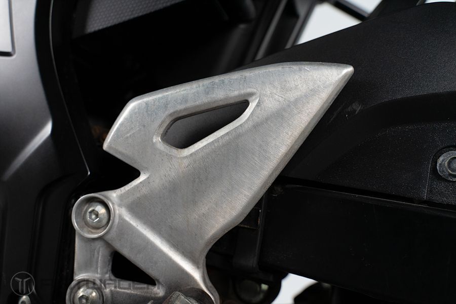 스즈키 GSX S 125 36
