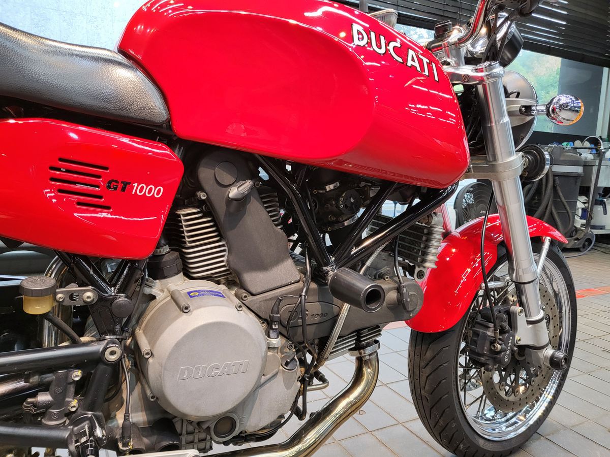 두카티 GT 1000 11