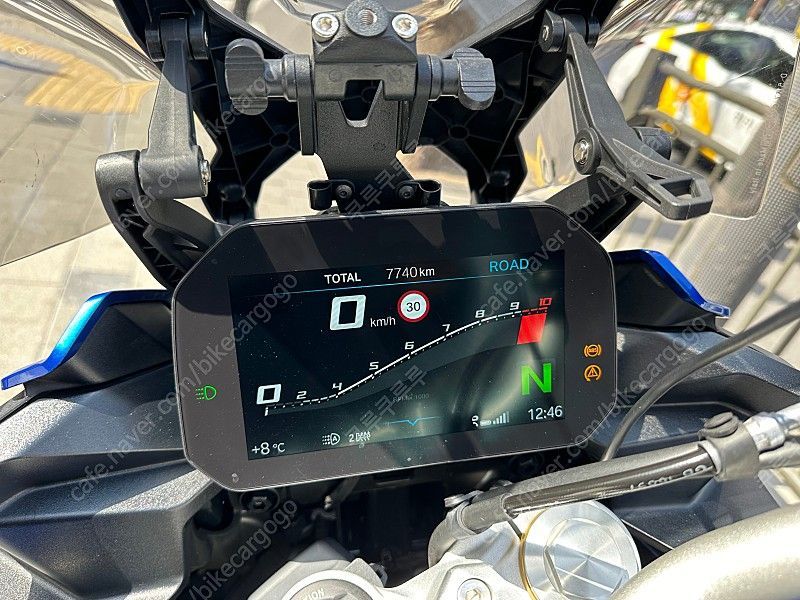 BMW F 900 XR 9