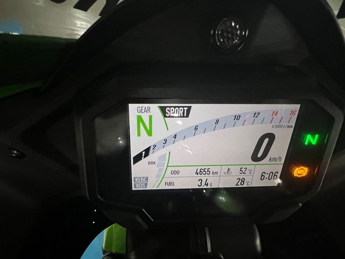 가와사키 닌자 ZX 10 R 5
