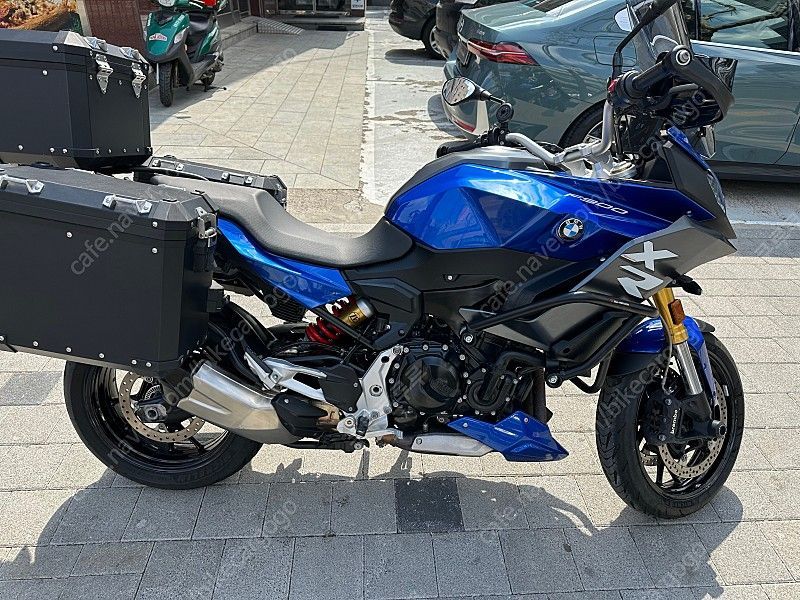 BMW F 900 XR 4