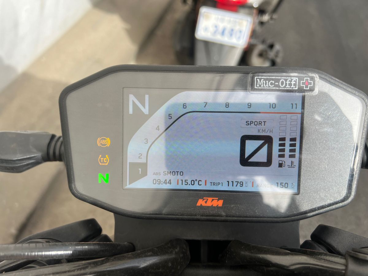 KTM 890 듀크 GP 5