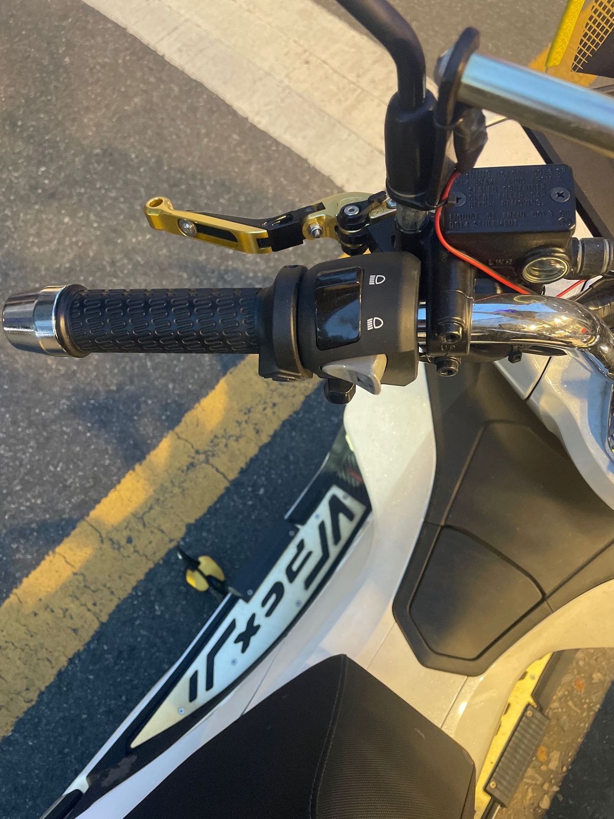 혼다 PCX 125 more