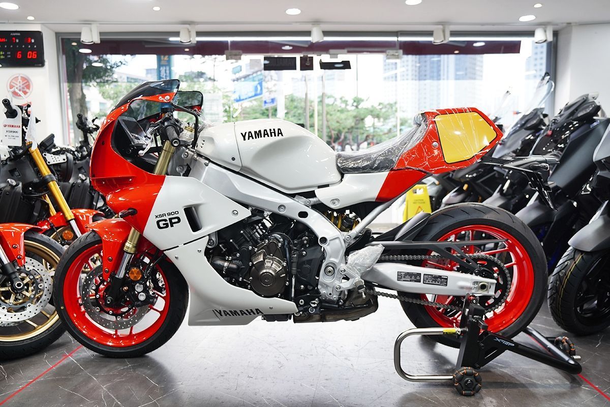 야마하 XSR 900 GP more