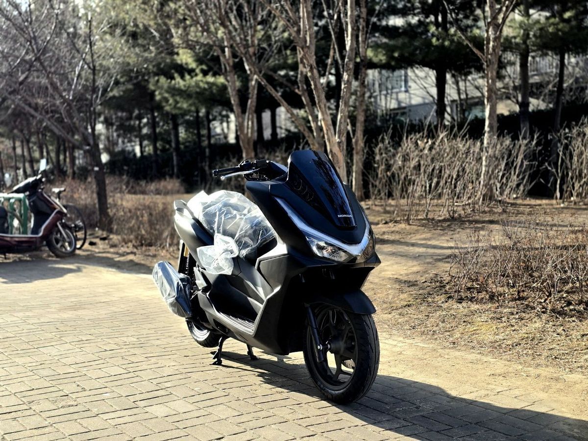 혼다 PCX 125 more