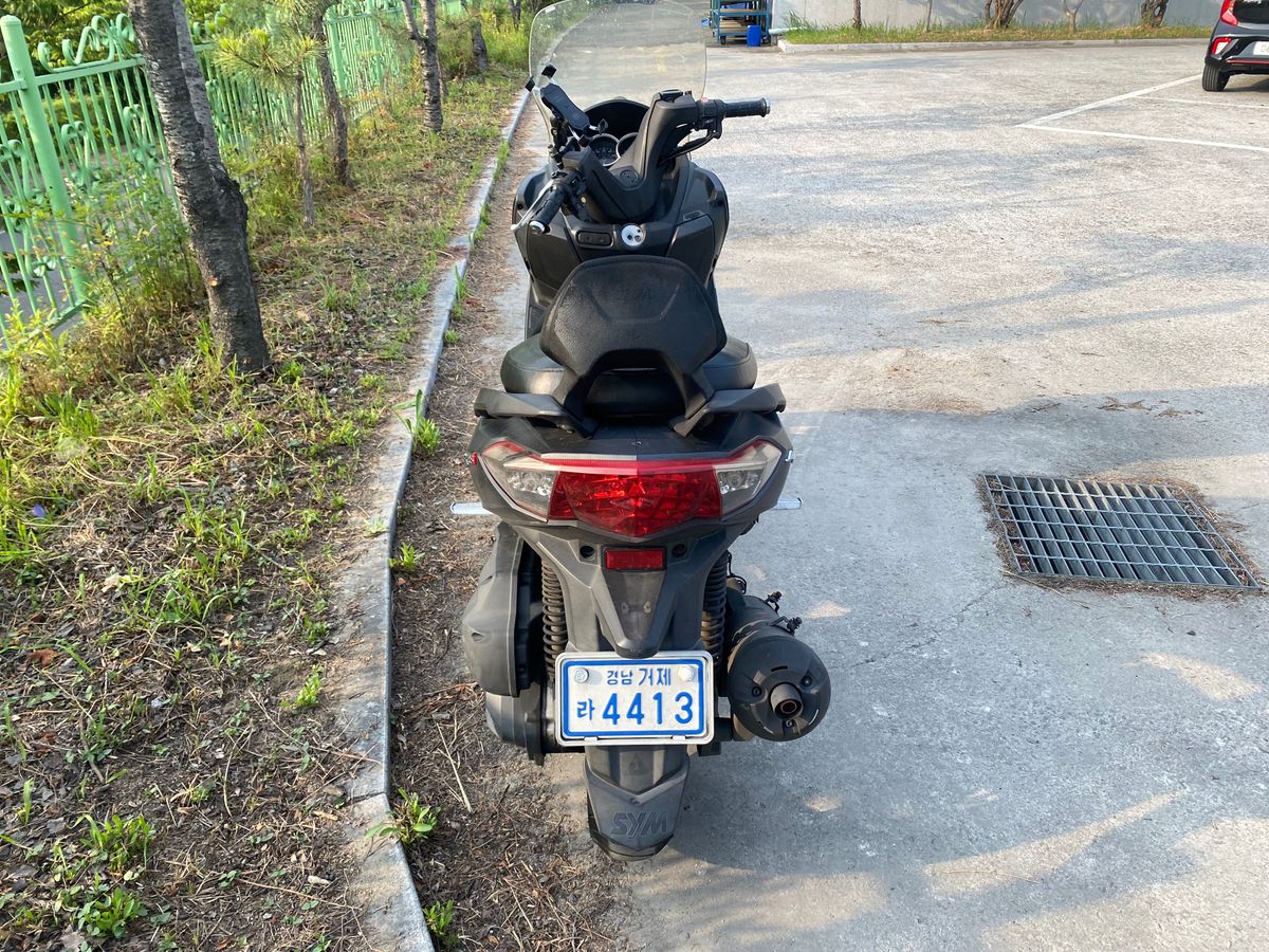 SYM 조이맥스 300 i ABS 4