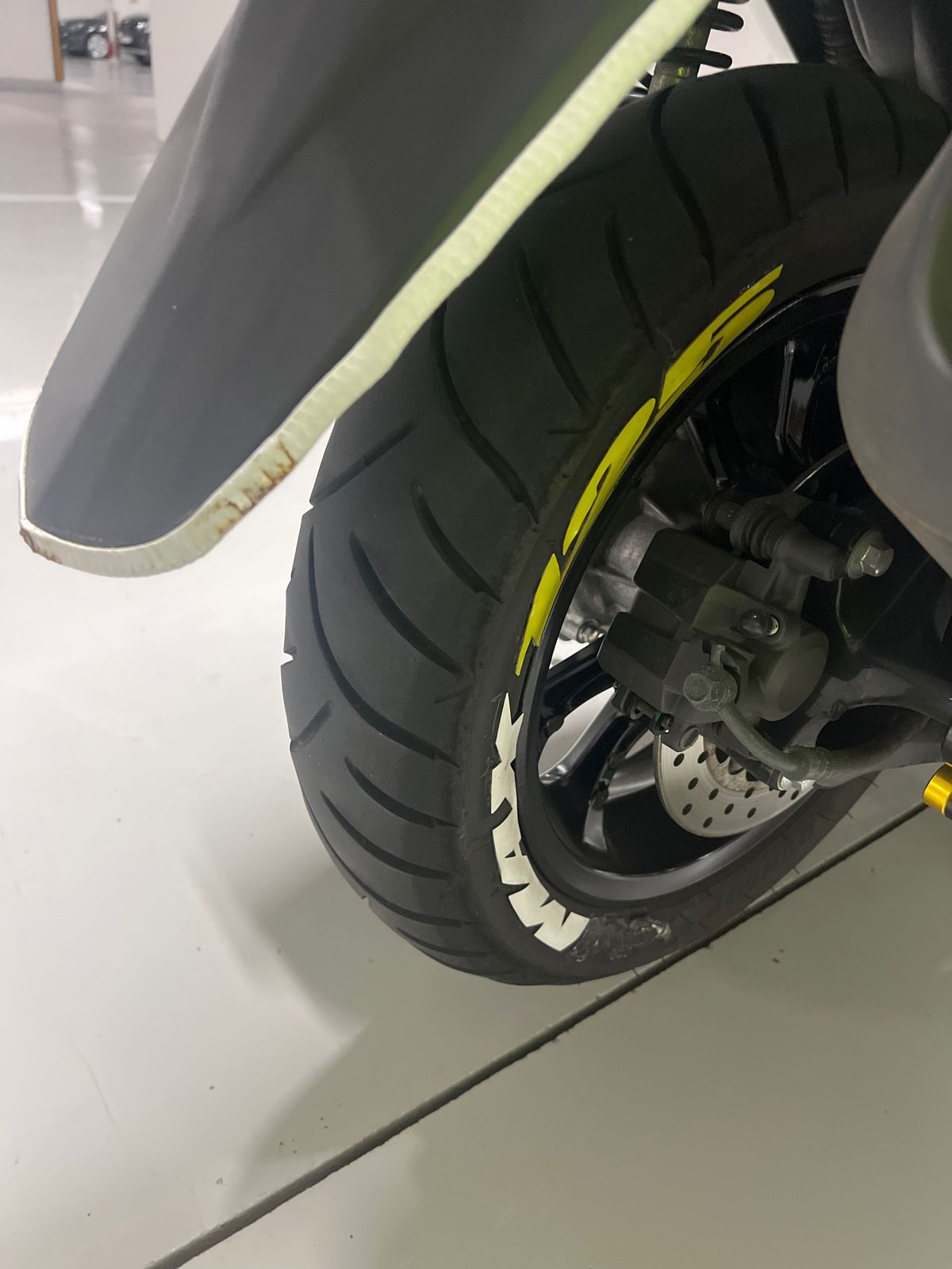 야마하 NMAX 125 9