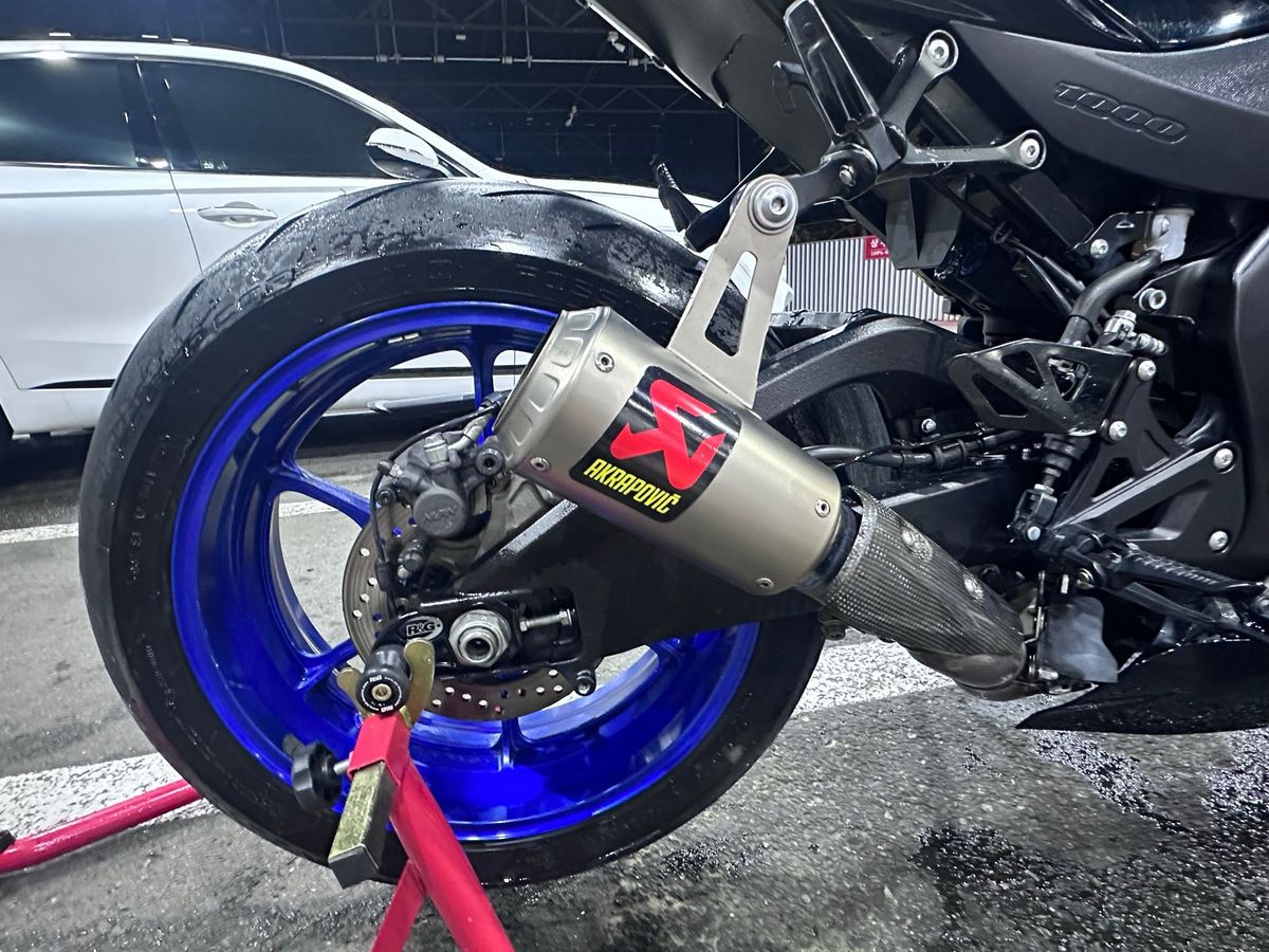 스즈키 GSX R 1000 R 10
