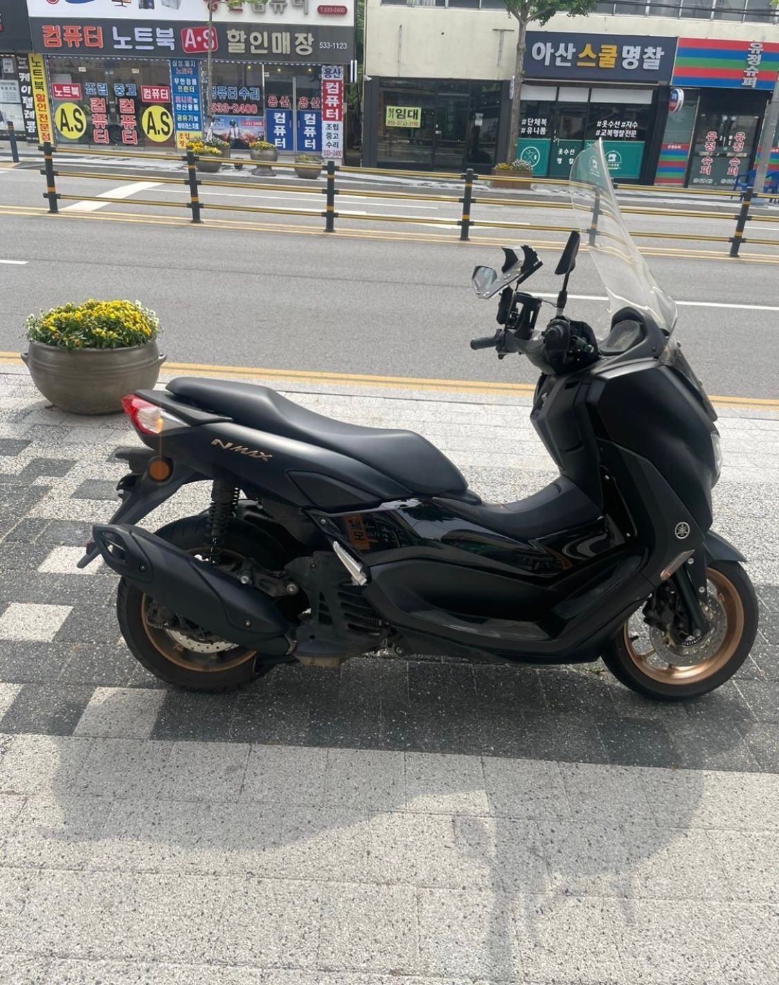 야마하 NMAX 125 main