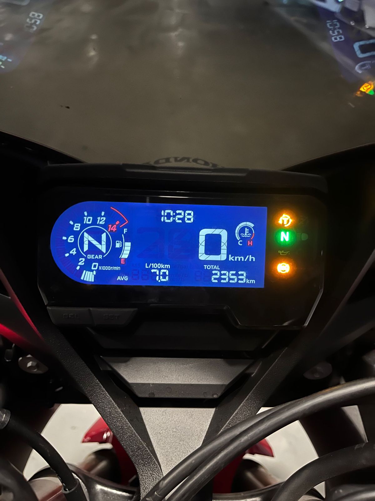혼다 CBR 650 R MT 5