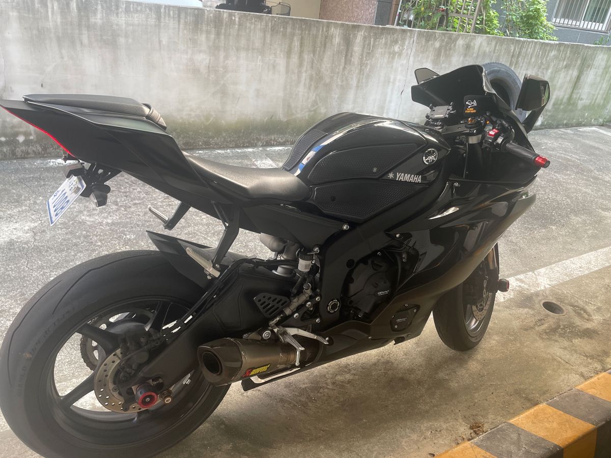 야마하 YZF R6 main