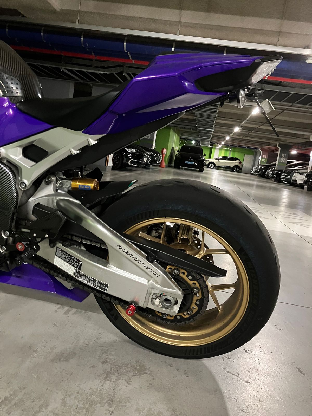 혼다 CBR 1000 RR SP thumb 2